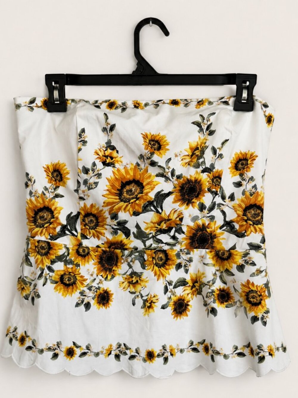 NWT WHBM Sunflower Bouquet Scallop Peplum Bodice Size 8